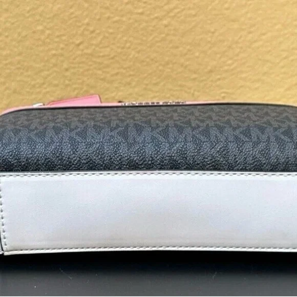 Michael Kors Black and Pink Crossbody Bag with White Accents - Picture 4 of 4